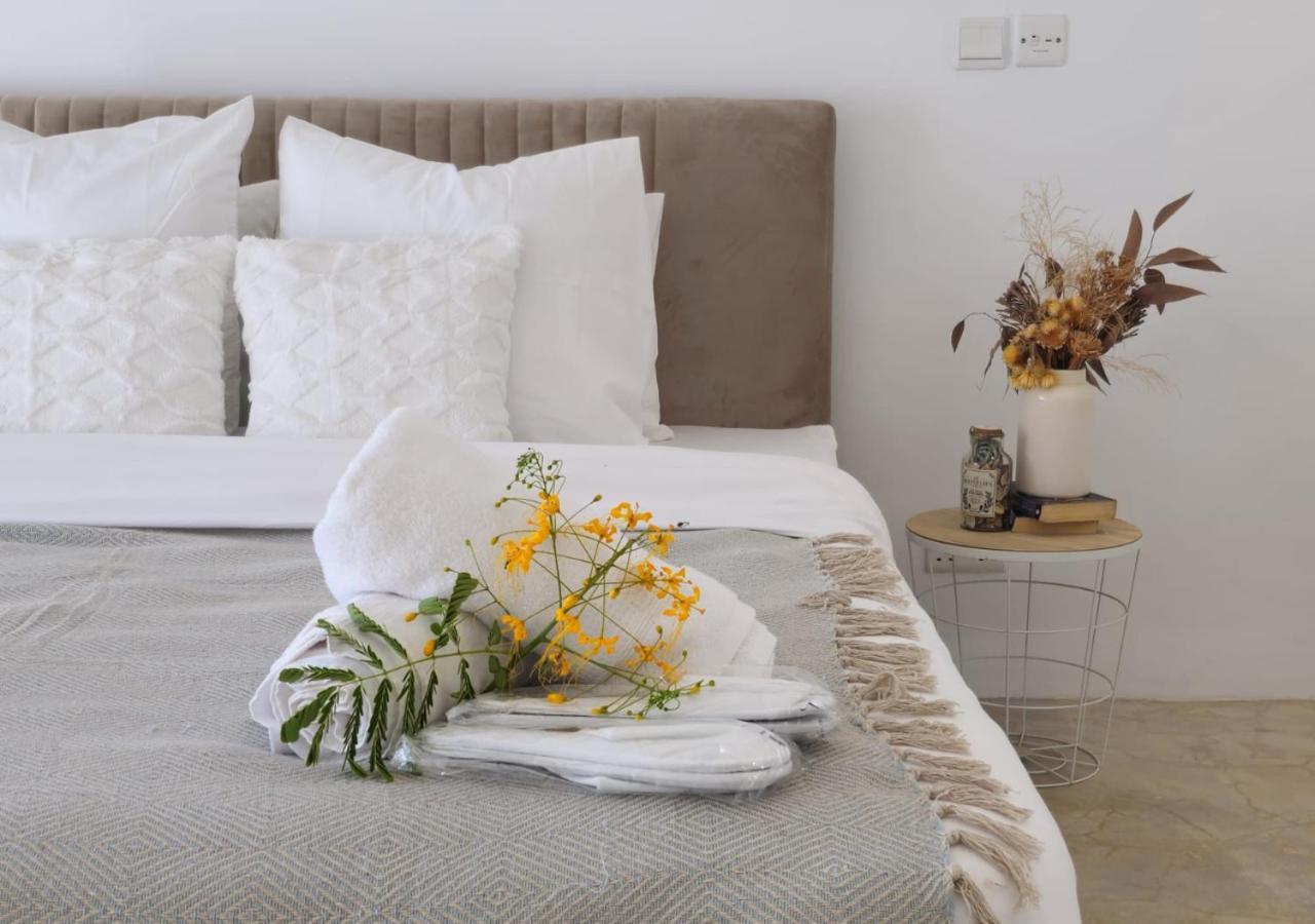 Modern Villa In Grand Bay - Short Walk To Beach Kültér fotó